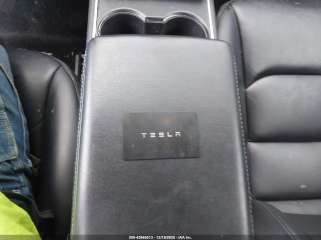 2019 TESLA MODEL 3 5YJ3E1EB0KF408596 Photo 10