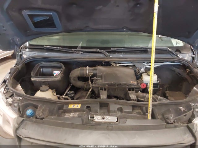 WD4PF0CD3KP053299 Mercedes-Benz Sprinter 2500 Standard Roof V6