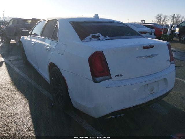 Aukcja sprzedaży 2019 Chrysler 300 300s, vin: 2C3CCABG0KH682658, numer aukcji: 43966586