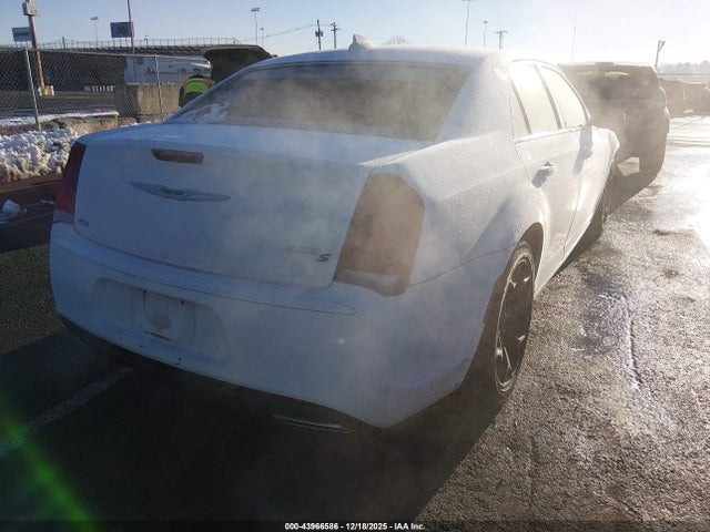Aukcja sprzedaży 2019 Chrysler 300 300s, vin: 2C3CCABG0KH682658, numer aukcji: 43966586