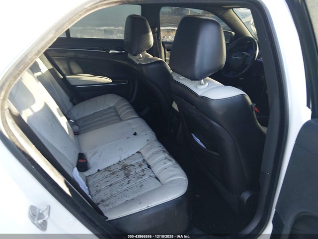 Aukcja sprzedaży 2019 Chrysler 300 300s, vin: 2C3CCABG0KH682658, numer aukcji: 43966586