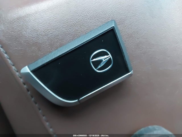 2022 ACURA RDX 5J8TC2H5XNL005567 Photo 10