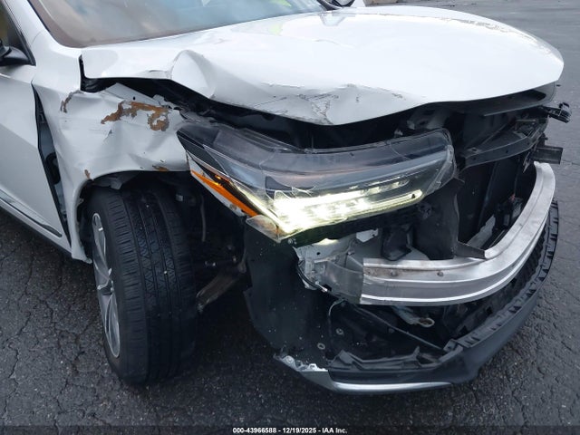 2022 ACURA RDX 5J8TC2H5XNL005567 Photo 5