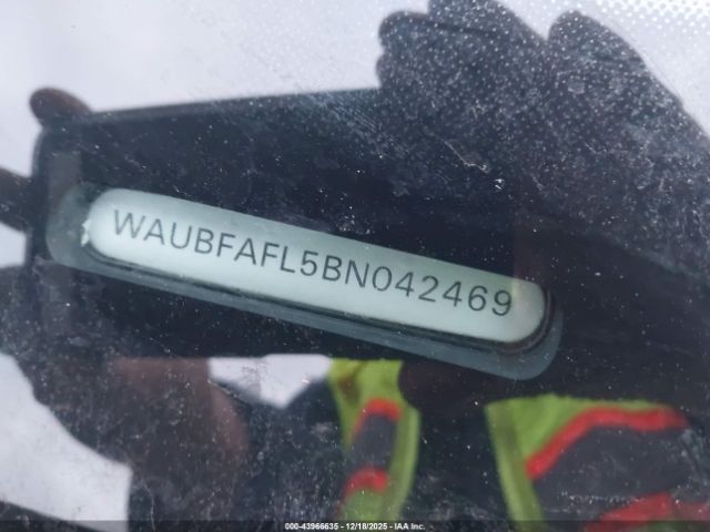 2011 AUDI A4 WAUBFAFL5BN042469 Photo 8