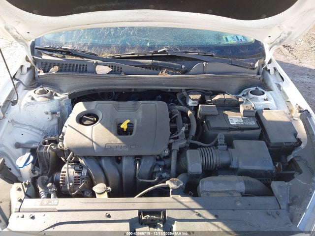 3KPF24AD1LE174538 KIA Forte Lxs