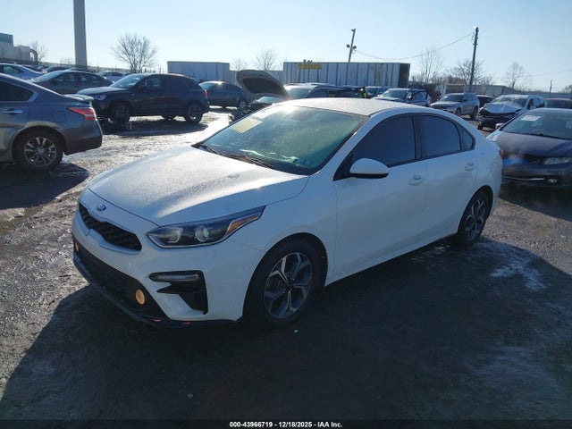3KPF24AD1LE174538 KIA Forte Lxs