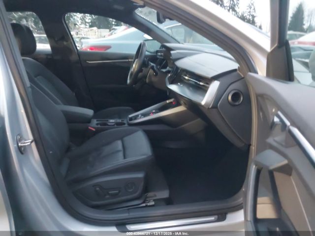 2024 AUDI A3 WAUAUDGY7RA112505 Photo 4