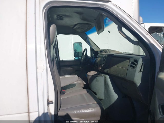 Продажа на аукционе авто 2011 Ford E-450 Cutaway, vin: 1FDXE4FS1BDA06932, номер лота: 43966732
