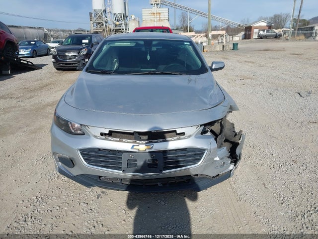 1G1ZD5STXJF265760 Chevrolet MALIBU LT
