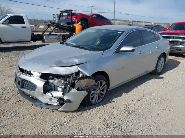 1G1ZD5STXJF265760 Chevrolet MALIBU LT