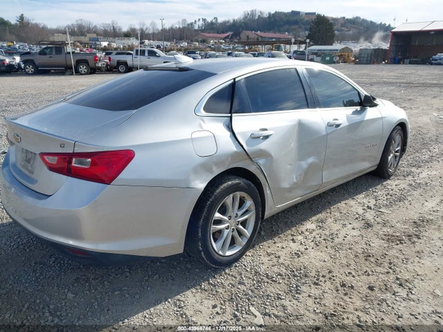 1G1ZD5STXJF265760 Chevrolet MALIBU LT