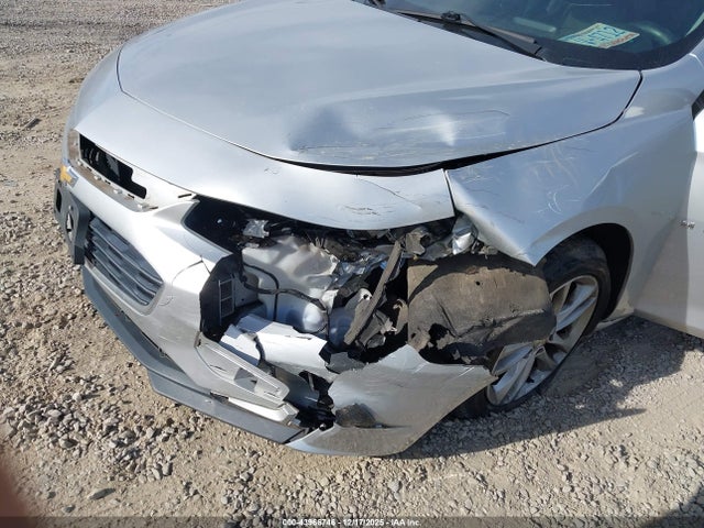 1G1ZD5STXJF265760 Chevrolet MALIBU LT