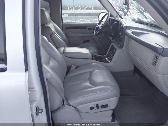 2004 CADILLAC ESCALADE ESV 3GYFK66NX4G239884 Photo 4
