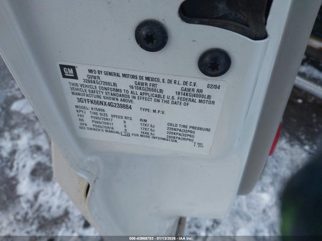 2004 CADILLAC ESCALADE ESV 3GYFK66NX4G239884 Photo 8