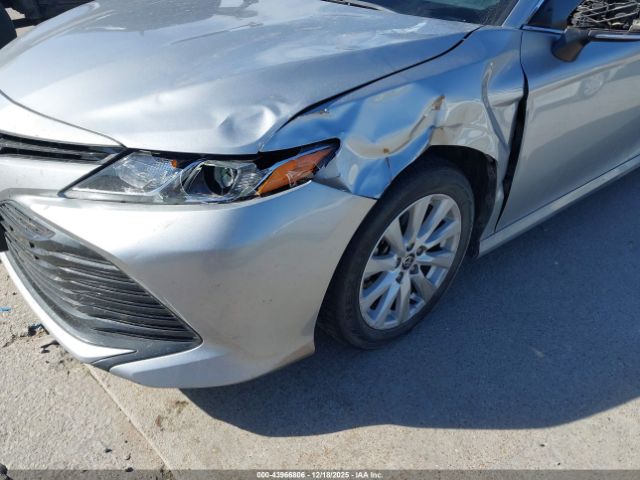 2020 TOYOTA CAMRY 4T1C11BKXLU010395 Photo 5