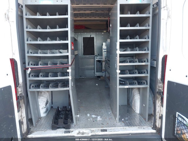 43966817 :رقم المزاد ، 3C6URVHG9JE116867 vin ، 2018 Ram Promaster 3500 High Roof 159 Wb مزاد بيع