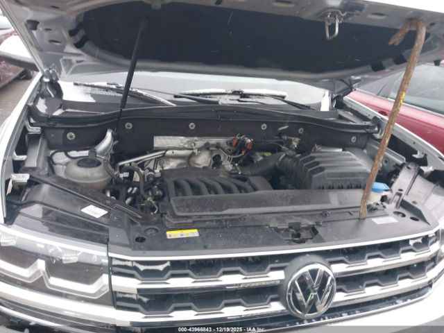 2018 VOLKSWAGEN ATLAS 1V2KR2CA6JC532270 Photo 9