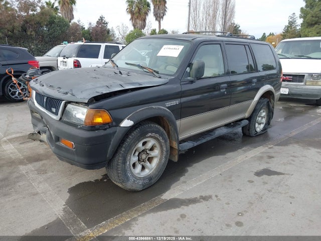 1998 MITSUBISHI MONTERO SPORT JA4MT31P6WP006921 Photo 1