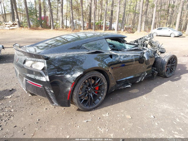 2019 CHEVROLET CORVETTE 1G1YP2D69K5605495 Photo 3