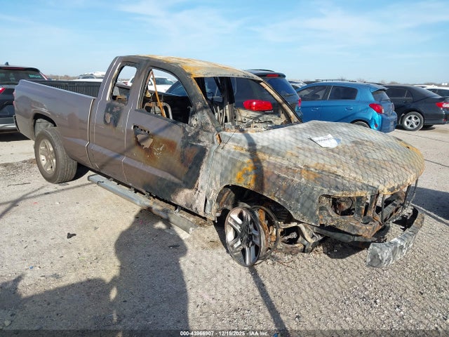 2010 DODGE DAKOTA 1D7CE3BK4AS244597