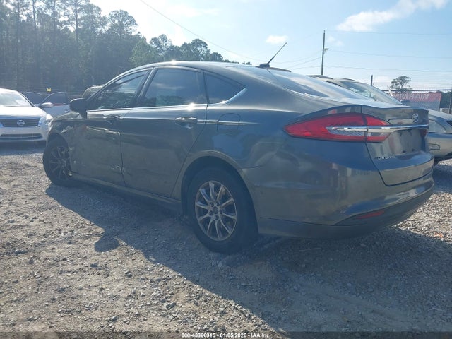 Ford FUSION S 2017 3FA6P0G70HR109682 Image 3