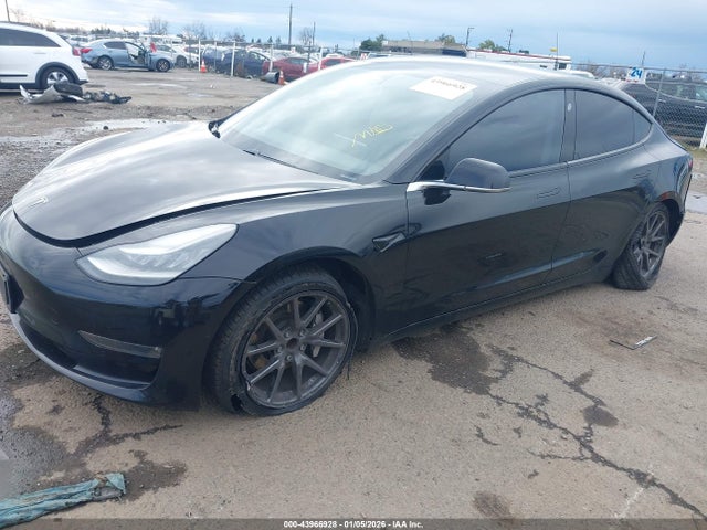 2018 TESLA MODEL 3 5YJ3E1EA2JF040847 Photo 1