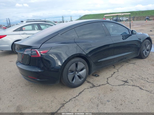 2018 TESLA MODEL 3 5YJ3E1EA2JF040847 Photo 3