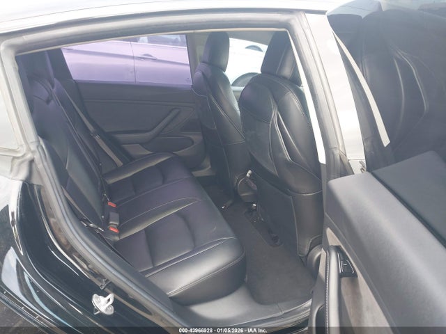 2018 TESLA MODEL 3 5YJ3E1EA2JF040847 Photo 7