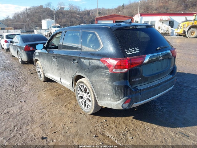 2018 MITSUBISHI OUTLANDER JA4AZ3A31JJ002737 Photo 2