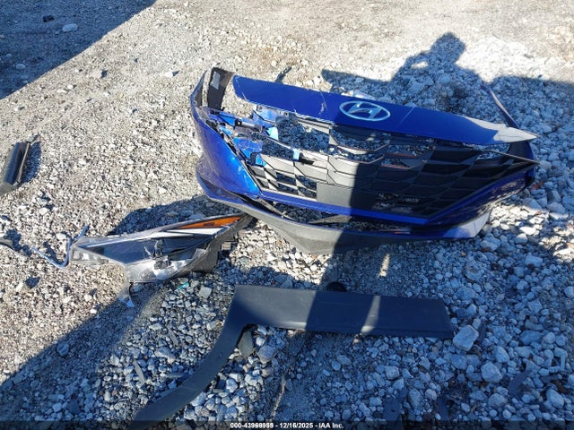 5NPLS4AG0MH033695 Hyundai ELANTRA SEL