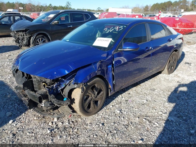 5NPLS4AG0MH033695 Hyundai ELANTRA SEL