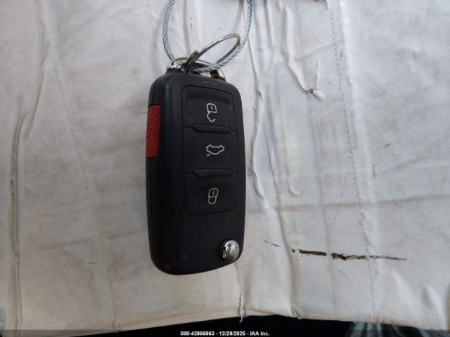 2019 VOLKSWAGEN PASSAT 1VWLA7A33KC000732 Photo 10