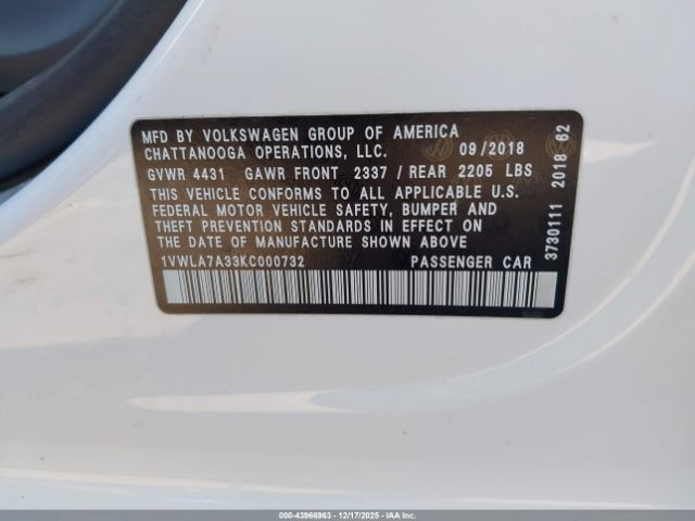 2019 VOLKSWAGEN PASSAT 1VWLA7A33KC000732 Photo 8