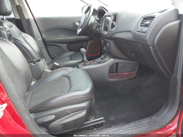 43966972 :رقم المزاد ، 3C4NJDDB1KT712934 vin ، 2019 Jeep Compass Trailhawk 4x4 مزاد بيع