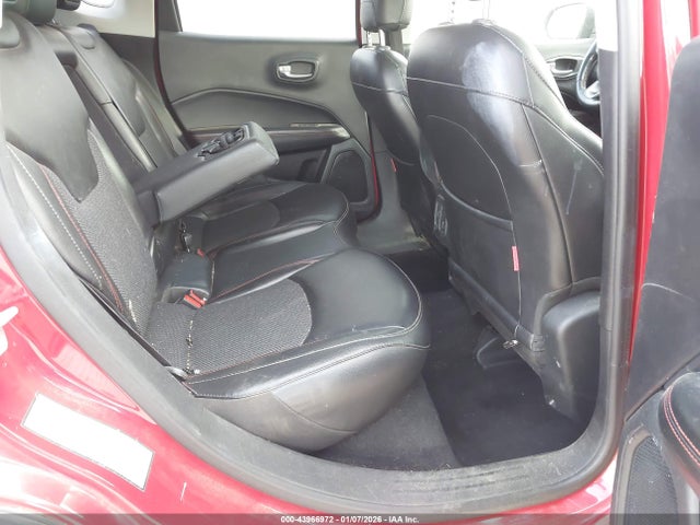 43966972 :رقم المزاد ، 3C4NJDDB1KT712934 vin ، 2019 Jeep Compass Trailhawk 4x4 مزاد بيع