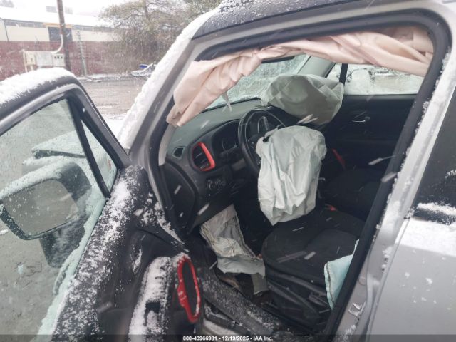 2017 JEEP RENEGADE ZACCJBCB5HPE92159 Photo 4