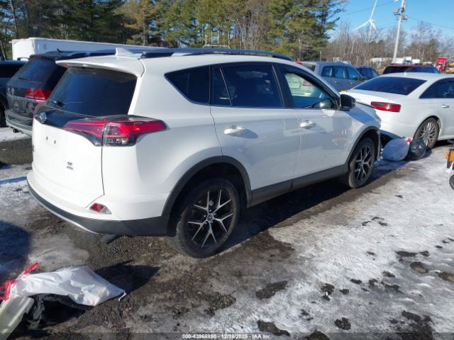 2017 TOYOTA RAV4 JTMJFREV8HJ170382 Photo 3