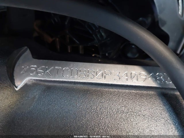 2023 INDIAN MOTORCYCLE CO. CHIEFTAIN 56KTCDBB0P3409483 Photo 9