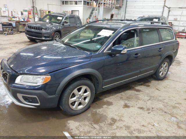 2011 VOLVO XC70 YV4940BZ4B1095017 Photo 1