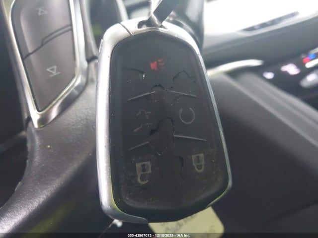 2019 CADILLAC XT5 1GYKNDRS9KZ233325 Photo 10