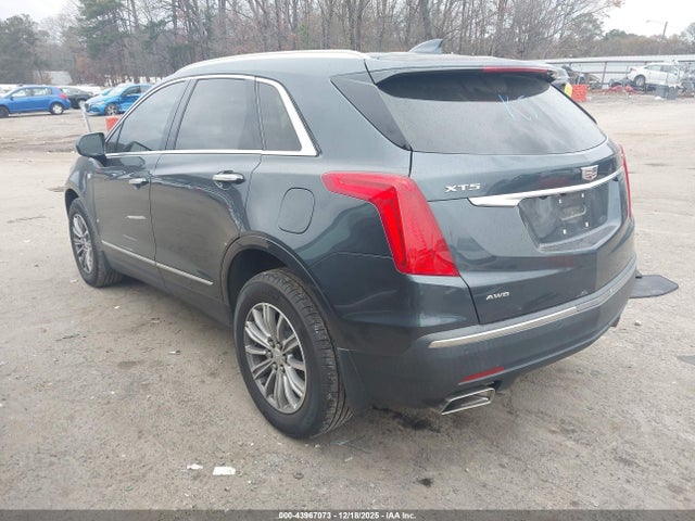 2019 CADILLAC XT5 1GYKNDRS9KZ233325 Photo 2