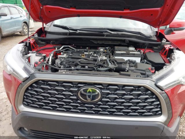 2022 TOYOTA COROLLA CROSS 7MUDAABG8NV006847 Photo 9