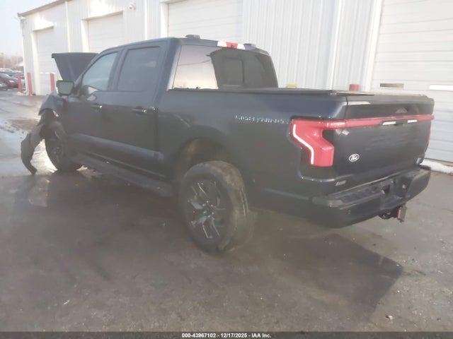 2024 FORD F-150 LIGHTNING 1FT6W5L78RWG20684 Photo 2