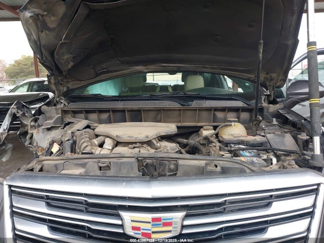 2018 CADILLAC XT5 1GYKNARS8JZ154760 Photo 9