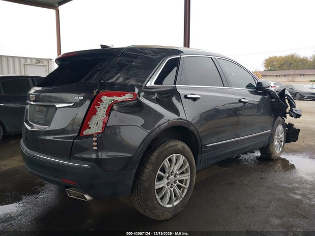 2018 CADILLAC XT5 1GYKNARS8JZ154760 Photo 3
