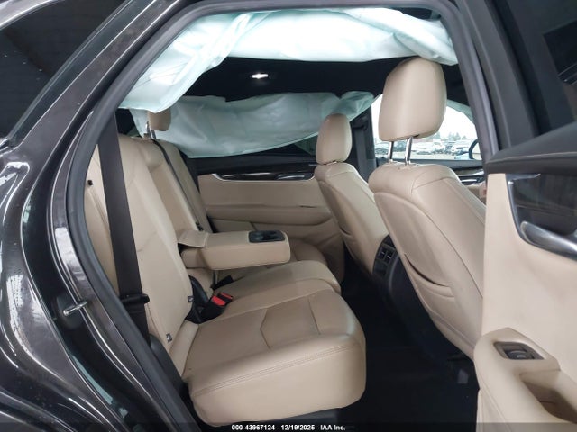 2018 CADILLAC XT5 1GYKNARS8JZ154760 Photo 7