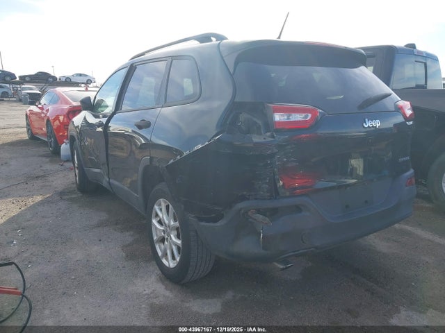 2016 JEEP CHEROKEE 1C4PJLAB4GW177350 Photo 2