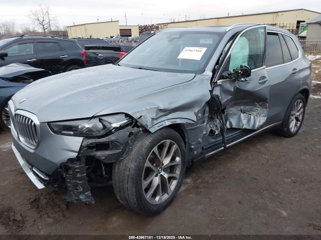 2024 BMW X5 5UX23EU0XR9U62564 Photo 1