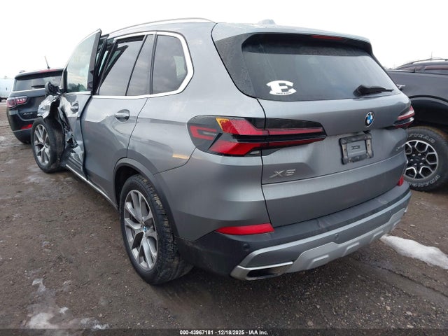 2024 BMW X5 5UX23EU0XR9U62564 Photo 2