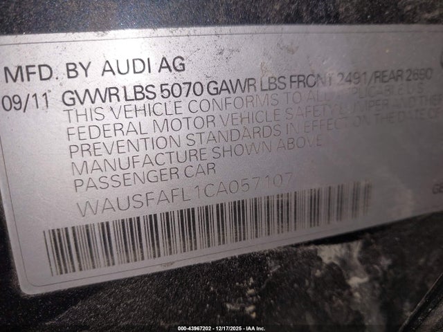 2012 AUDI A4 WAUSFAFL1CA057107 Photo 8